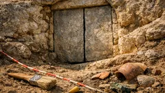 Descubren una tumba etrusca intacta de 2,600 años y sorprende lo que había dentro